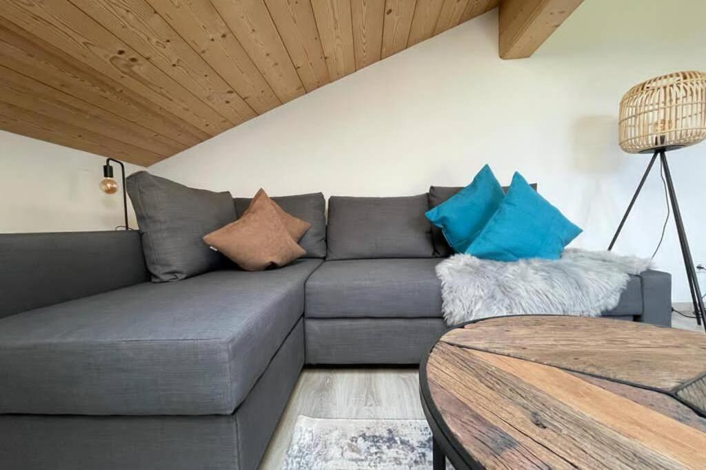 Apartment Gemuetliche Im Dg Am Tegernsee - Bergblick, Ruhe & Ganz Viel Platz *